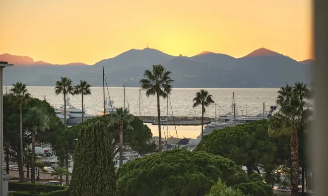 Недвижимость Villa Pointe Croisette: 11