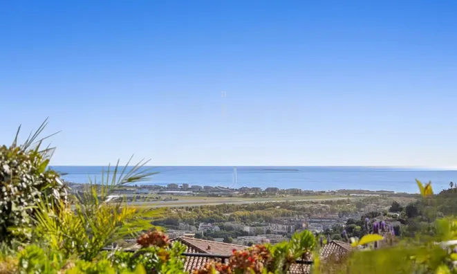 Недвижимость Villa Le Roc Fleuri: 8