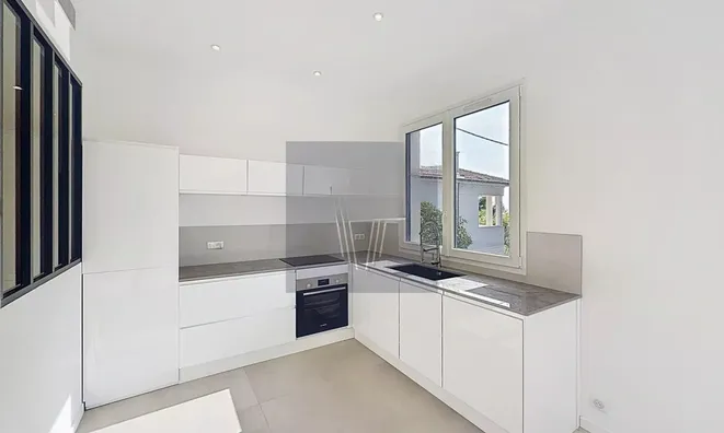 Недвижимость Villa Petit Juas: 7