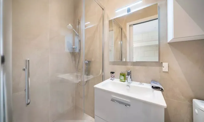 Недвижимость Villa Petit Juas: 8