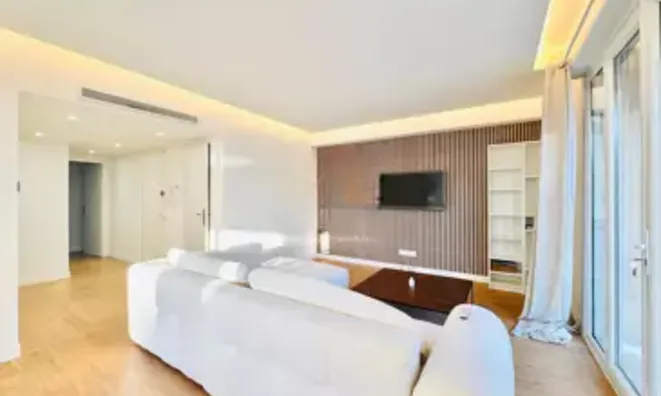 Недвижимость Villa Pointe Croisette: 2