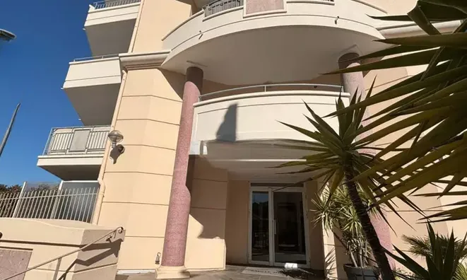 Недвижимость Villa La Bocca: 1