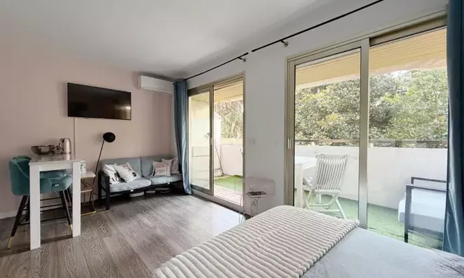 Недвижимость Apartment Cannes Carnot: 4