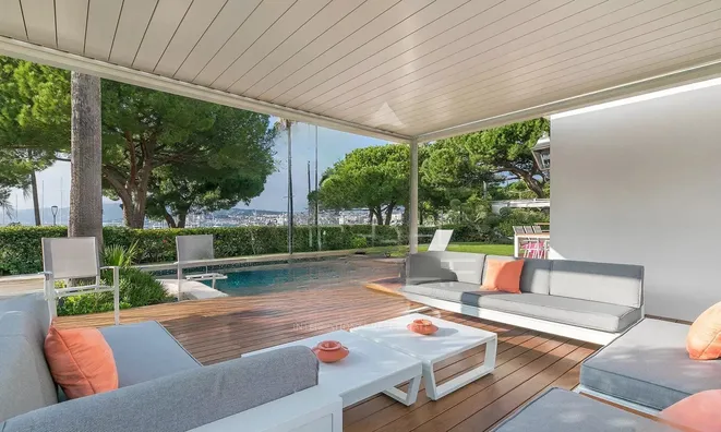 Недвижимость Villa Pointe Croisette: 2