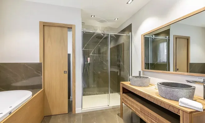 Недвижимость Villa Pointe Croisette: 8