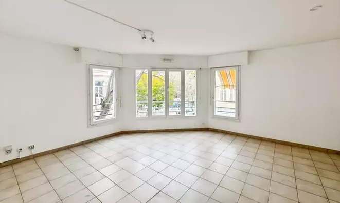 Недвижимость Villa Cannes République: 1