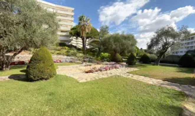 Недвижимость Villa Croix des Gardes: 2