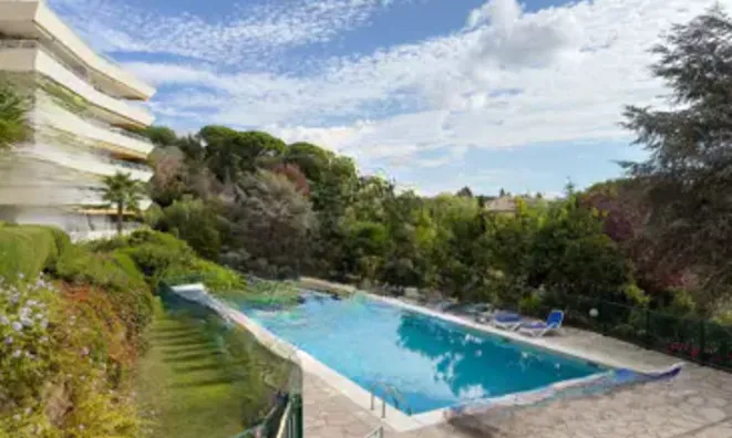 Недвижимость Villa Croix des Gardes: 14