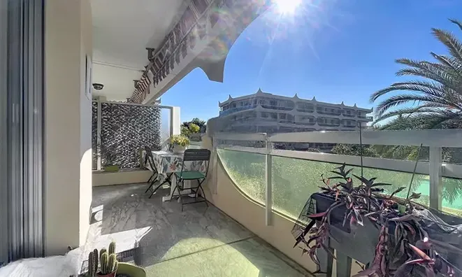 Недвижимость Villa Le Roc Fleuri: 10