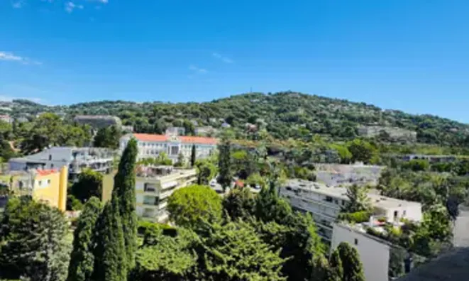 Недвижимость House Cannes Croix des Gardes: 6