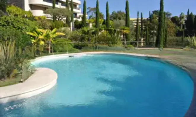 Недвижимость Villa Croix des Gardes: 18