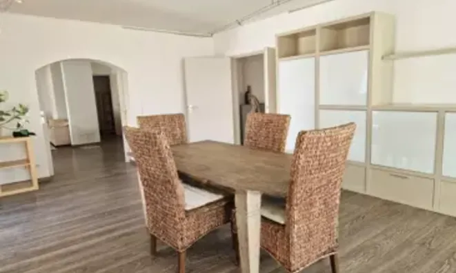 Недвижимость Villa Marina-La Roubine: 2