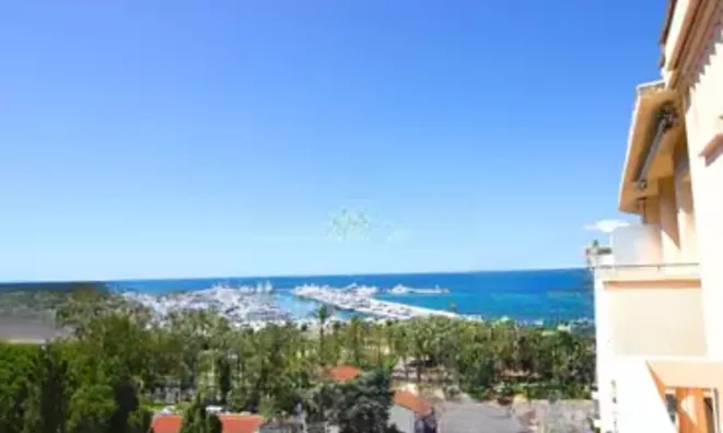 Недвижимость Villa Pointe Croisette: 2