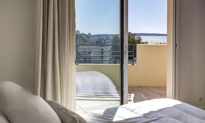 Недвижимость Villa Petit Juas: 6