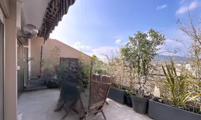 Недвижимость Villa La Bocca: 9