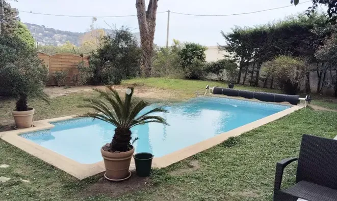 Недвижимость Villa Maurice Jeanpierre: 1