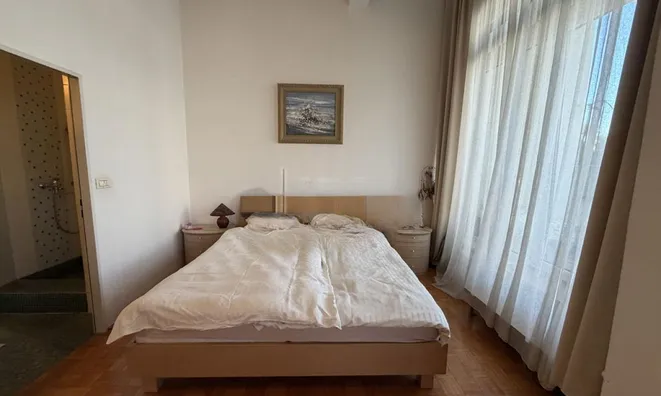 Недвижимость Квартира, более 5 комнат, Бежиград: 8