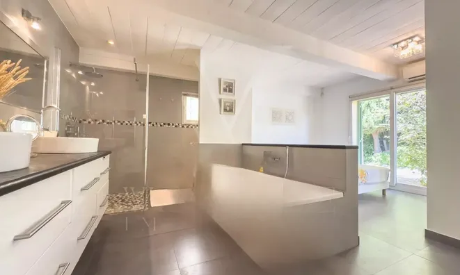 Недвижимость Villa Cannes Croix des Gardes: 9