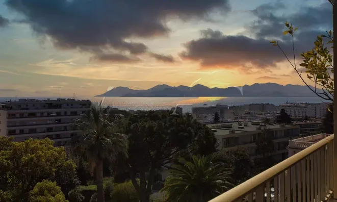 Недвижимость Villa Pointe Croisette: 9