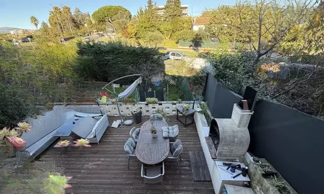 Недвижимость Villa Croix des Gardes: 14