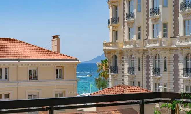 Недвижимость Villa Cannes Centre-ville: 2