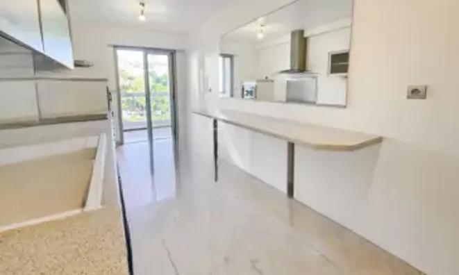 Недвижимость Villa Croix des Gardes: 12