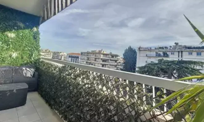 Недвижимость .\Cannes Centre-Ville: 6