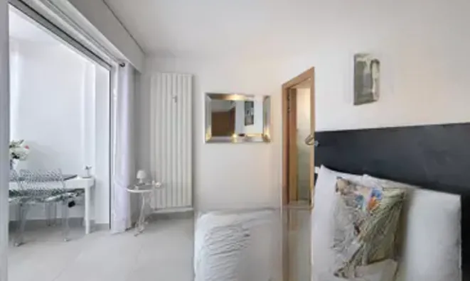 Недвижимость .\Cannes Centre-Ville: 9