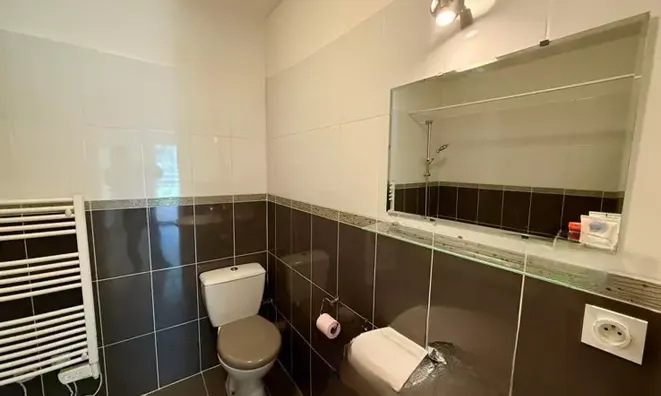 Недвижимость House Croix des Gardes: 10