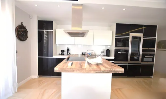 Недвижимость Estate Cannes Centre-Ville: 3