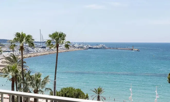 Недвижимость House Cannes Centreville: 2