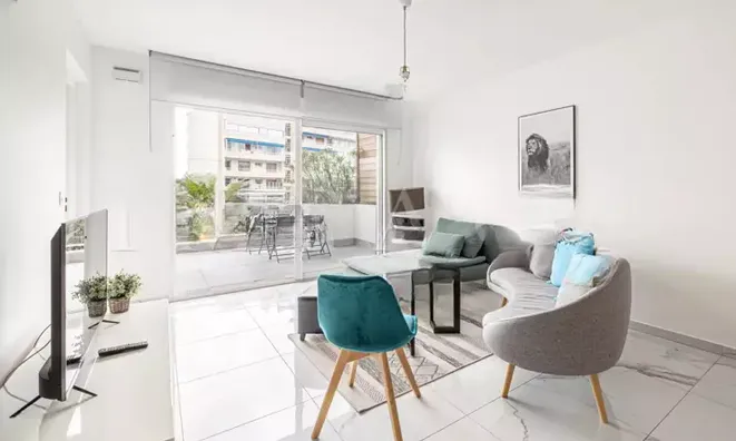 Недвижимость Villa Cannes Croix des Gardes: 1