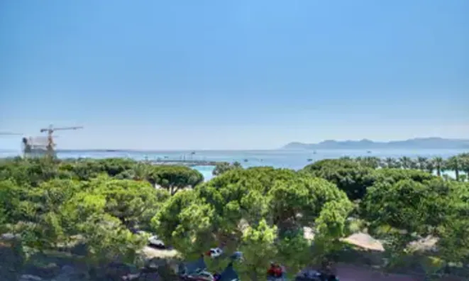 Недвижимость Property Cannes: 32
