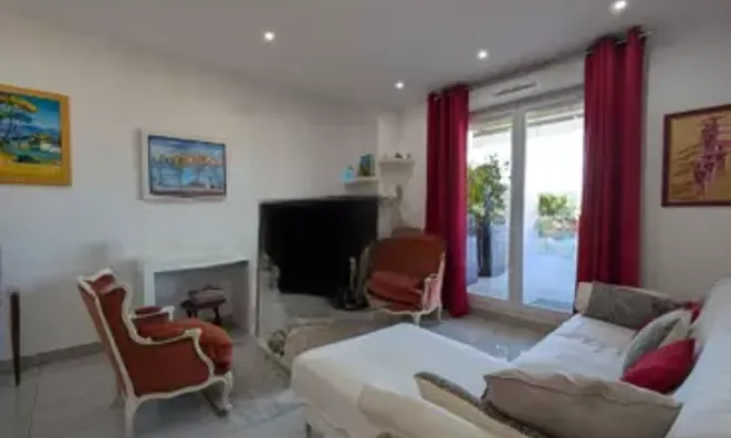 Недвижимость Villa La Bocca: 2