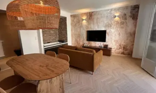 Недвижимость Villa Pointe Croisette: 2