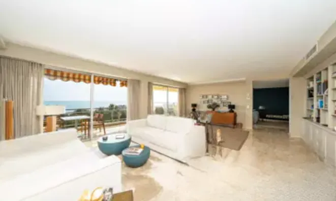 Недвижимость Villa Croix des Gardes: 2