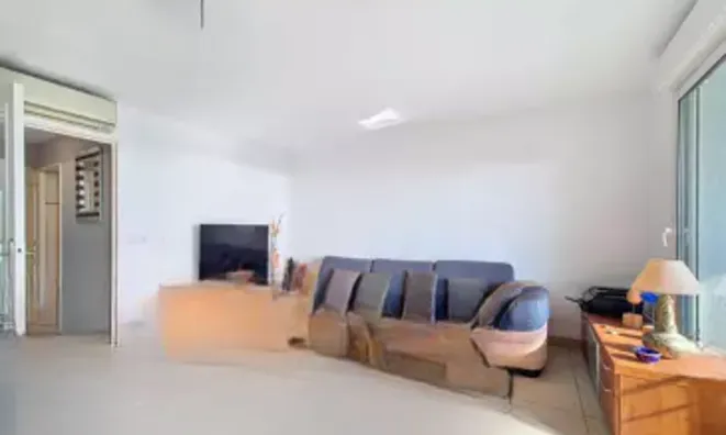 Недвижимость Villa La Bocca: 3