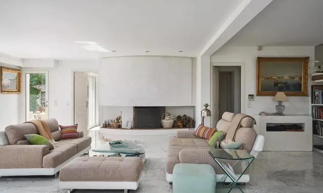 Недвижимость Villa Petit Juas: 9