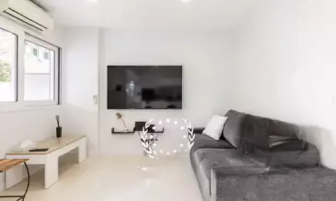 Недвижимость Villa Petit Juas: 3