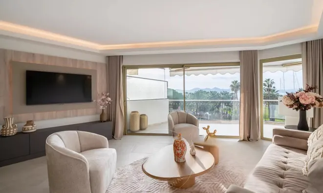 Недвижимость Villa Pointe Croisette: 10