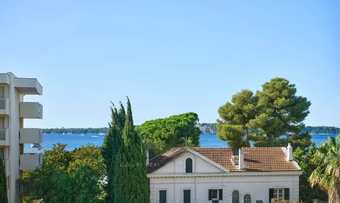 Недвижимость Villa Pointe Croisette: 2