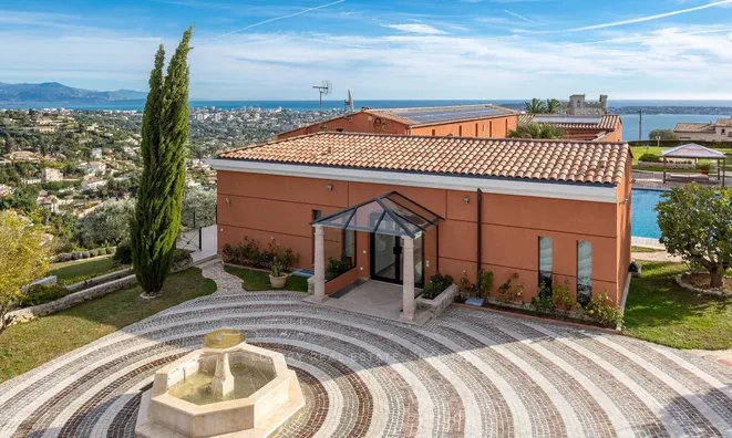 Недвижимость House Cannes: 1
