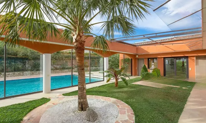 Недвижимость House Cannes: 2