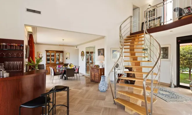 Недвижимость House Cannes: 12