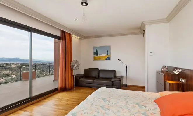 Недвижимость House Cannes: 13