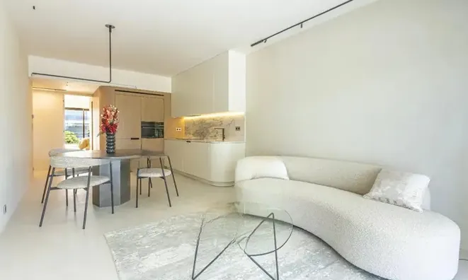 Недвижимость Villa Pointe Croisette: 1