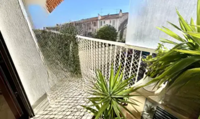 Недвижимость Villa République Cannes: 2