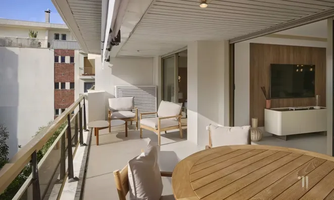 Недвижимость Villa Croix des Gardes: 30