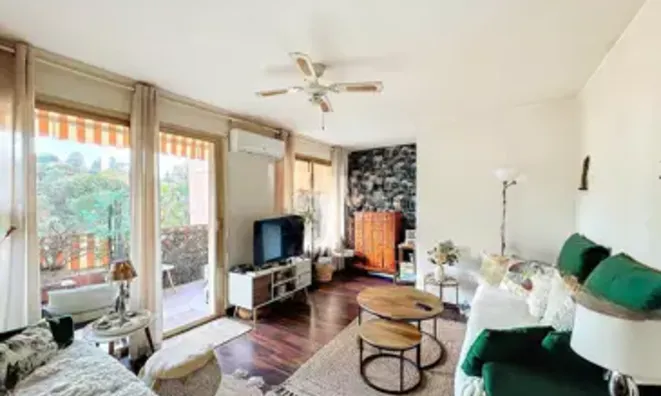 Недвижимость Villa Croix des Gardes: 2