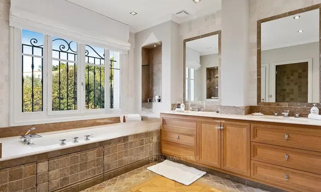 Недвижимость Villa Croix Pointe: 8